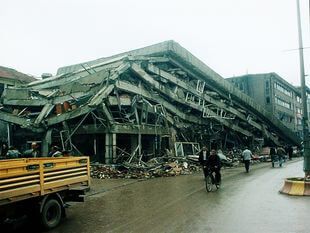 Terremoto en Duzce 1999, Turquía