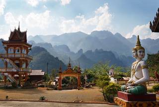 Laos: Turismo